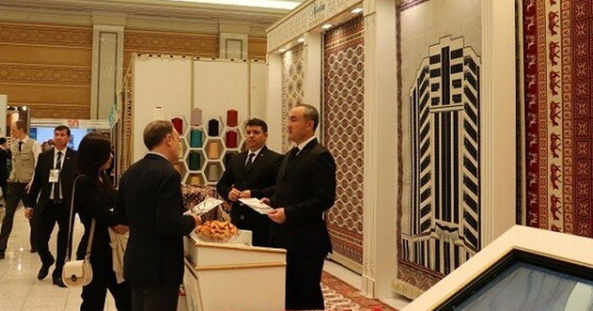 В Ашхабаде состоится выставка в честь 18-летия СППТ