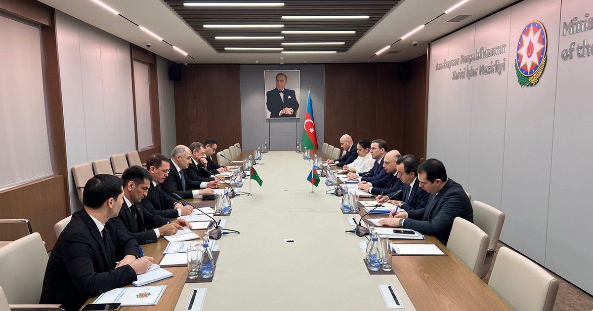 Ашхабад и Баку укрепляют политико-экономическое партнёрство